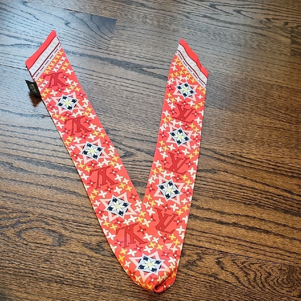 Stylish Orange and White Scarf Sash - Picture 5 of 8